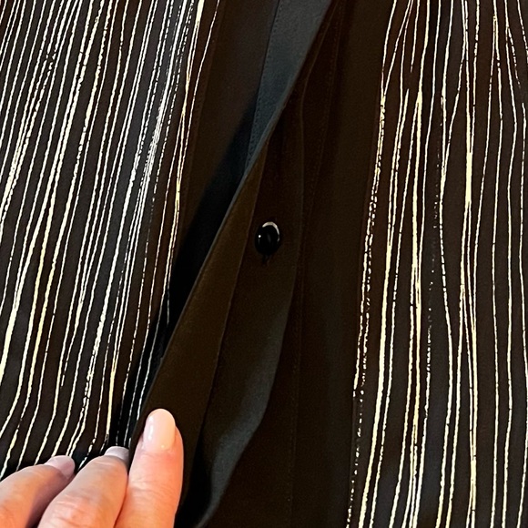 Vince button down tunic shirt size S, 100% silk - Picture 10 of 13